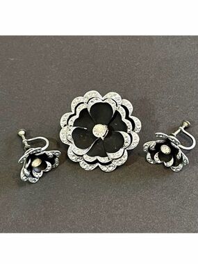 Silver Tone Black Flower Brooch & Screw Back Earrings Set Aluminum Germany